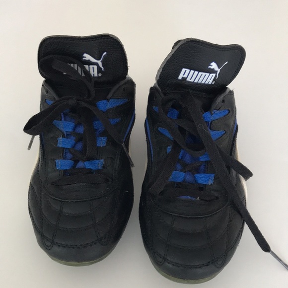 Puma Junior soccer cleats - Picture 2 of 5